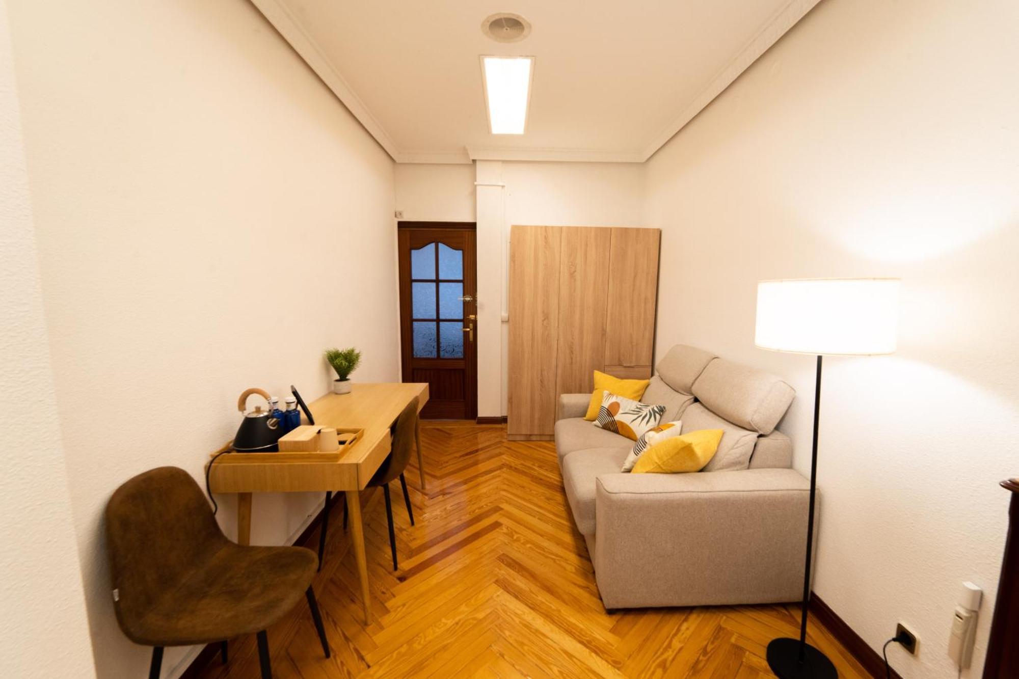 Pleno Centro Fuencarral Gasthof Madrid